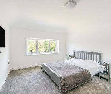 2 bedroom maisonette to rent Elmbridge Cottages, Cranleigh - Photo 1