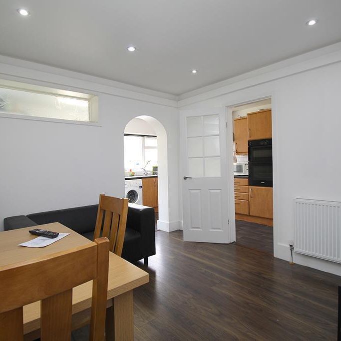 1 bedroom in a house share to rent - Photo 1