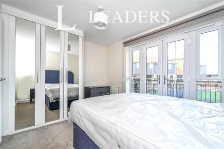 2 bedroom flat to rent - Photo 3