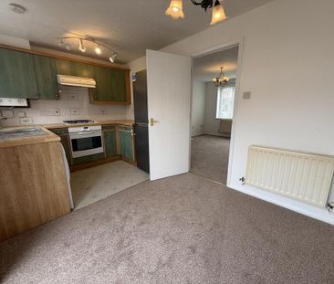 2 bedroom terraced house to rent - Photo 6