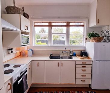 Convenient, cottage near Waterloo Station - Photo 2