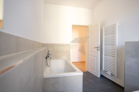 Sanierte 4-Zimmer-Wohnung in Bernsdorf am Stadlerplatz - 2 Bäder, Balkon, Aufzug - Foto 5