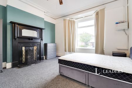6 bedroom semi-detached to rent Wanlip Road, Syston, LE7 - Photo 3