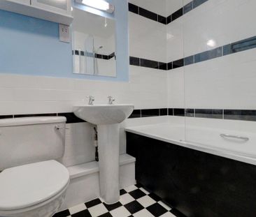 2 bedroom house to rent - Photo 3