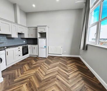 24 Meadowbank Court, 141 Strand Road, Derry/Londonderry, BT48 7PB - Photo 3