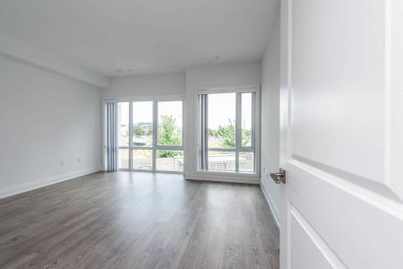 For Lease - 16 Mcadam Avenue Unit# Th 3, Toronto, Ontario - Photo 2