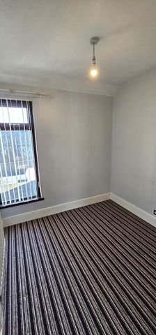 154 Ballynure Road, Ballyclare, BT39 9AJ - Photo 3