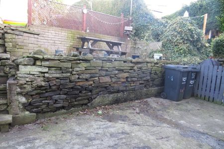 Spring Gardens - Photo 2