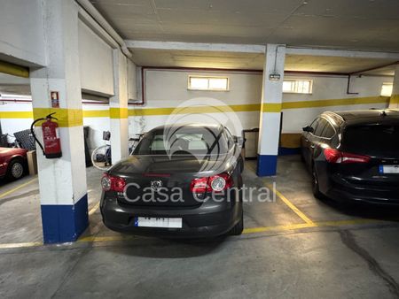 Apartamento T2+1 em Lisboa - Photo 2