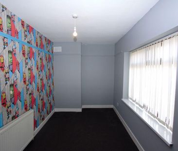 3 bedroom semi-detached house to rent - Photo 6