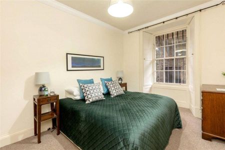 4 bedroom apartment to rent - Photo 4