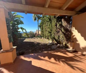 Alquiler de chalet pareado en CL Tramontana De Riviera, 25 - Photo 2