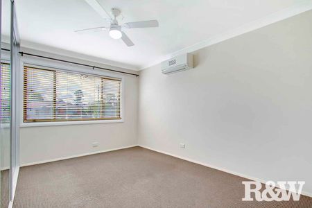 WELL PRESENTED HOME! - Photo 5