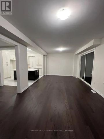 73 DURHAM AVENUE - Photo 2