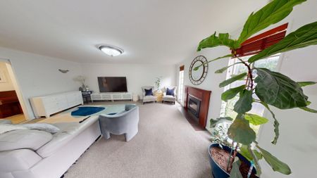 Milson - 5 bedroom - Photo 2