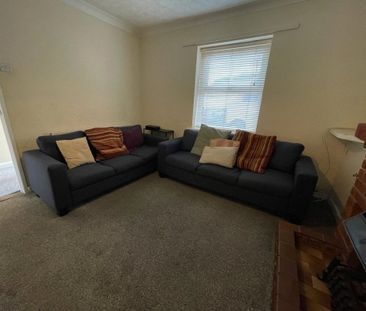 Kinson Road, Bournemouth, BH10 - Photo 1