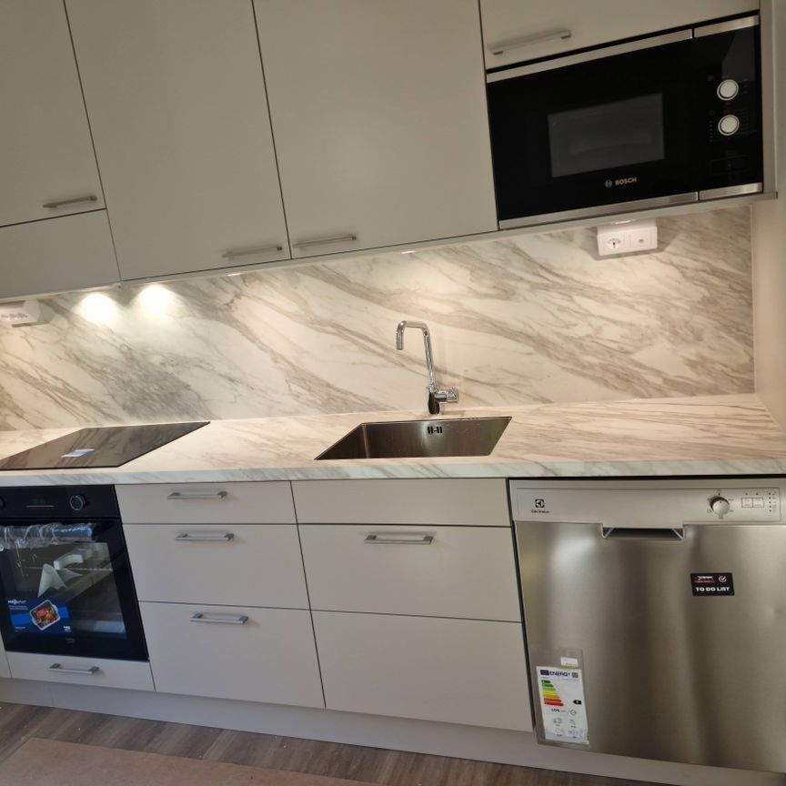 Carlsteins väg, Partille - Photo 1