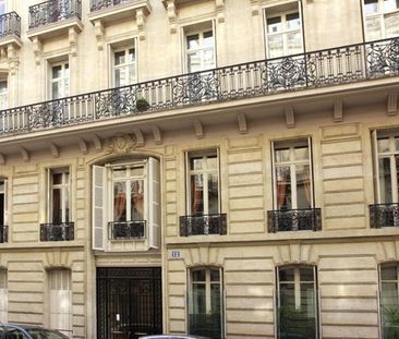 location Appartement T2 DE 66.5m² À PARIS - Photo 2
