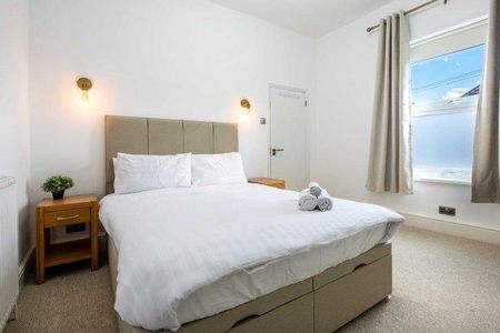 2 bedroom house share to rent - Photo 4