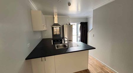 New Apartment close to town - Photo 2