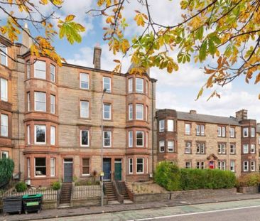 3 bedroom flat to rent - Photo 2