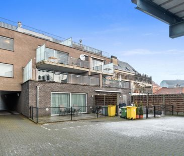 Instapklaar appartement met terras in hartje Hoogstraten - Photo 2
