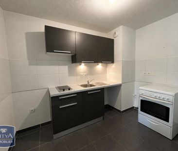 Location Appartement 2 pièces 54m² TOULON 83100 - Photo 4