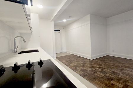 For Lease - 110 Wellesley Street Unit# 508, Toronto, Ontario - Photo 2
