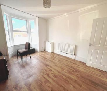 2 bedroom maisonette to rent - Photo 5