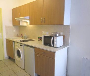 Location Appartement 1 pièce 22m² NARBONNE 11100 - Photo 4