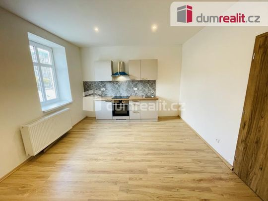 Pronájem bytu 2+kk 40 m2 - Photo 1