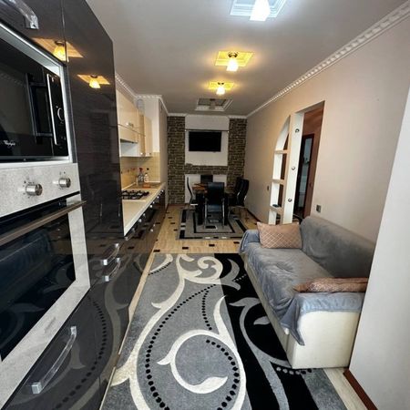 Inchiriez Apartament 3 camere Borhanci - Fotografie 3