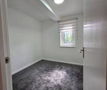 2 Bed Flat, Tilehurst Court, M7 - Photo 4