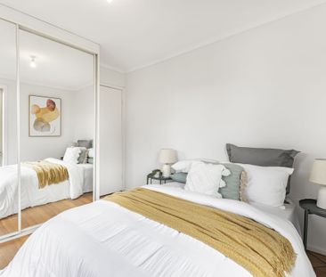 Spacious Family Home - Photo 6