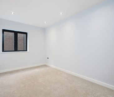 3 bedroom flat to rent - Photo 1