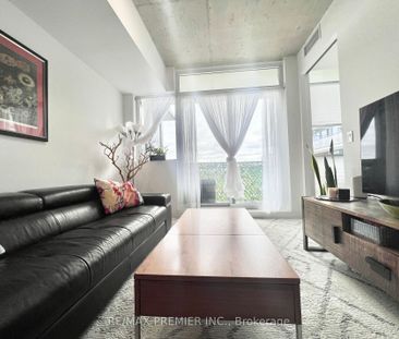 Carlaw Lofts 1190 , #826 - Photo 2