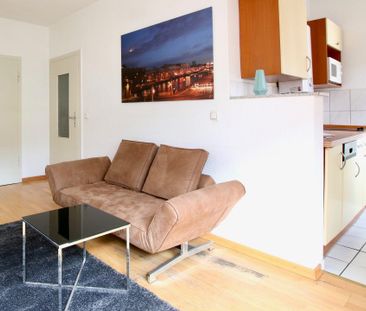 Chic möbliertes Apartment mit Aufzug im Herzen von Köln - Photo 3