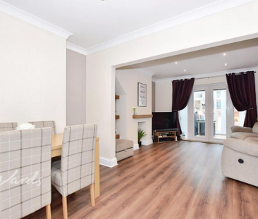 3 bedroom terraced house to rent - Photo 2