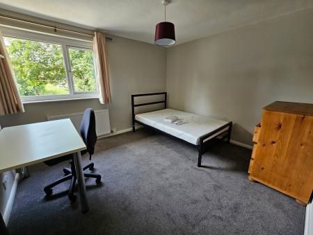 Cheviots, Hatfield, AL10 - Photo 1