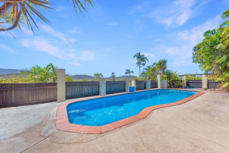 Elevated Living with Stunning Whitsunday Views - Photo 5