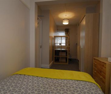 4 bedroom house to rent - Photo 3