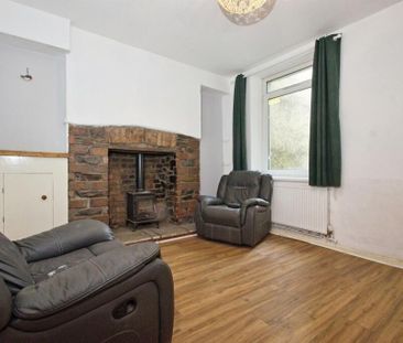 4 bedroom terraced house to rent - Photo 1