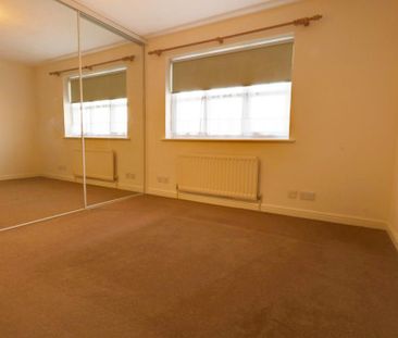 2 bedroom end of terrace house to rent - Photo 5