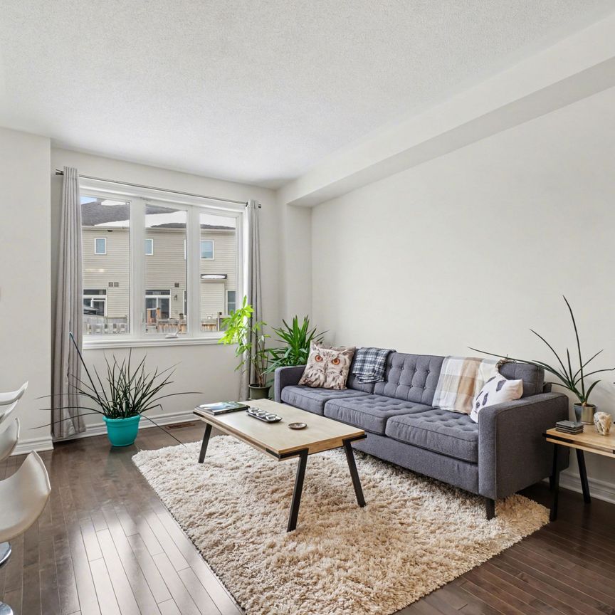 For Lease - 664 Des Aubepines Drive, Orleans - Cumberland and Area, Ontario - Photo 1