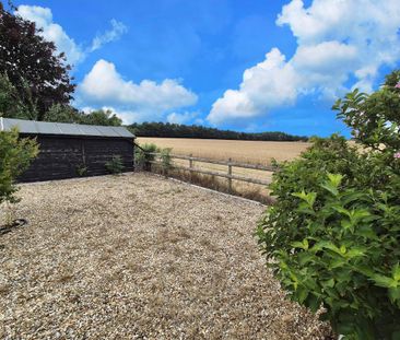 4 bedroom semi-detached house to rent - Photo 1