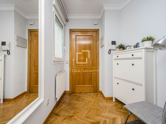 1 Bedroom apartment for rent in Palacio, Madrid - Foto 1