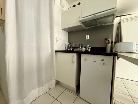 Location Appartement 1 pièce 22m² NANTES 44000 - Photo 3