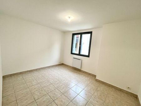 Location appartement 3 pièces, 51.80m², Château-Gontier-sur-Mayenne - Photo 4