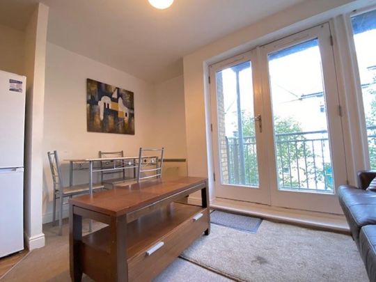 2 bedroom apartment to rent - Photo 1