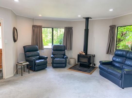 Fitzherbert - 3 Bedrooms - Photo 1